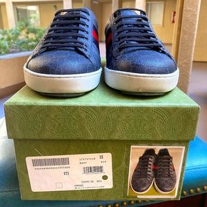 GUCCI Black/Grey Ace GG Supreme Sneakers  429445 - G10 = US10.5